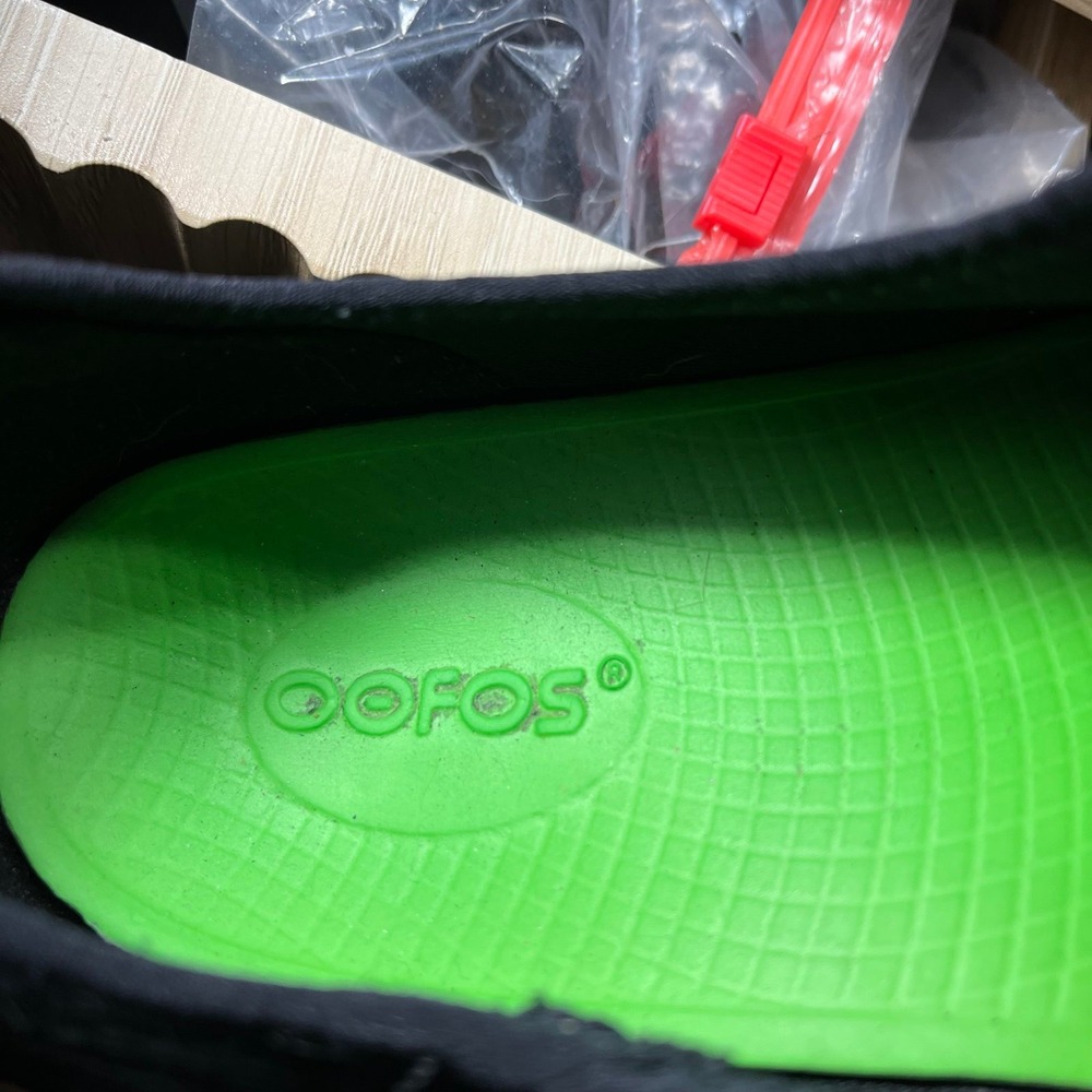 OOFOS OOmg Low Mesh Recovery Women's Black Shoes - Women's Size 9 - Picture 9 of 11